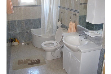 Croatia Privát Slatine, Exterior